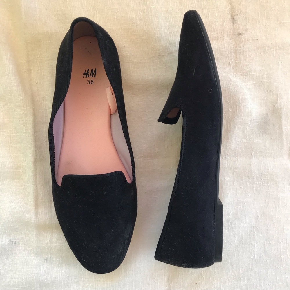 H&M Black Ballerina Flat Size 7 US (38)